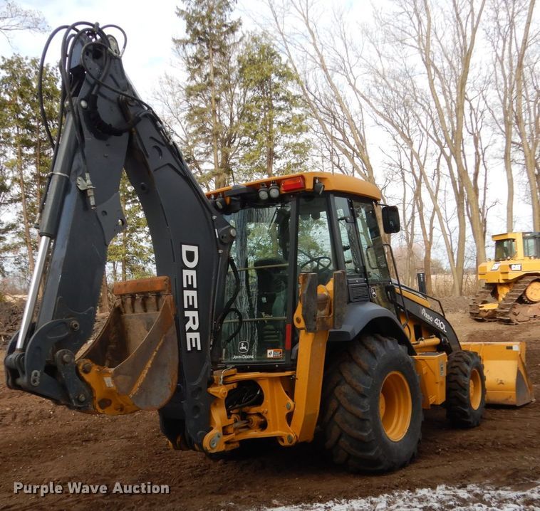 image for item EC9173 2015 John Deere 410L backhoe