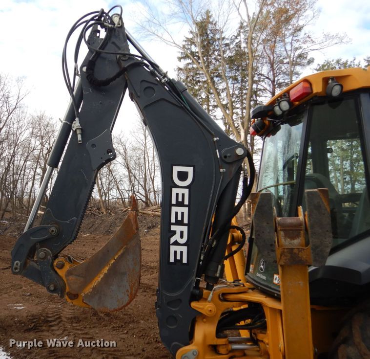 image for item EC9173 2015 John Deere 410L backhoe