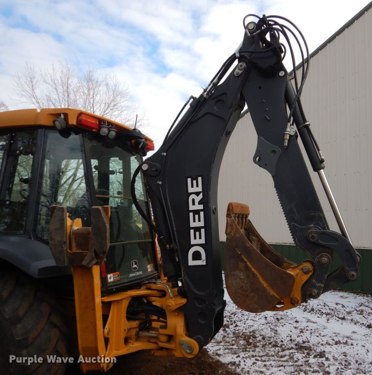 image for item EC9173 2015 John Deere 410L backhoe