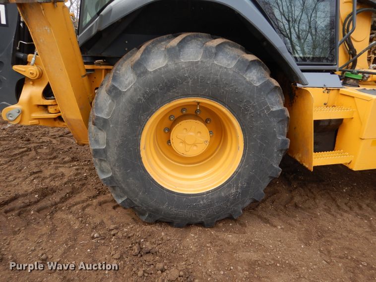 image for item EC9173 2015 John Deere 410L backhoe