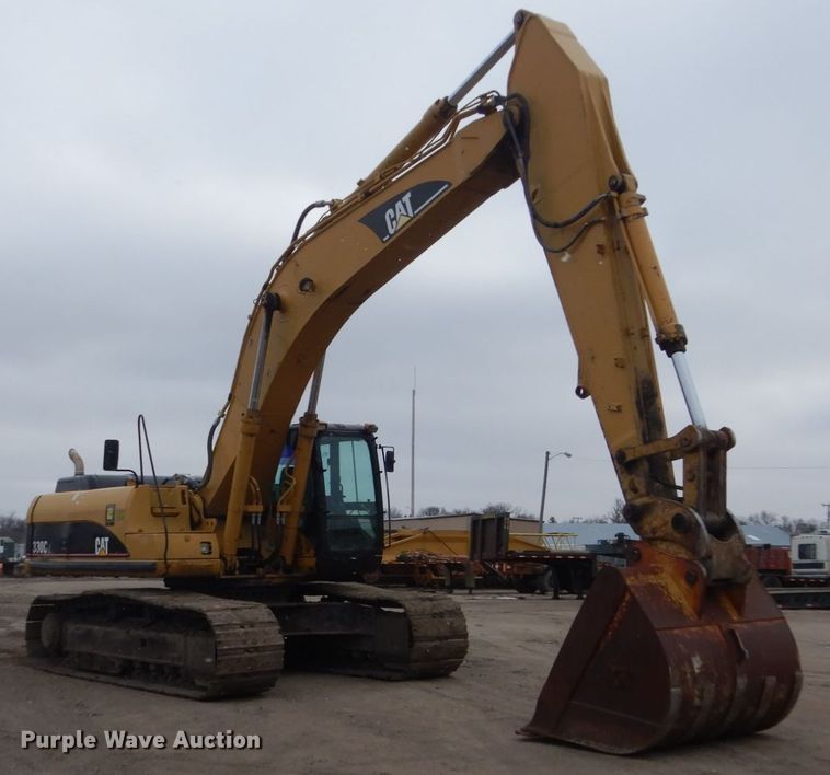 image for item EC9235 2005 Caterpillar 330C L excavator