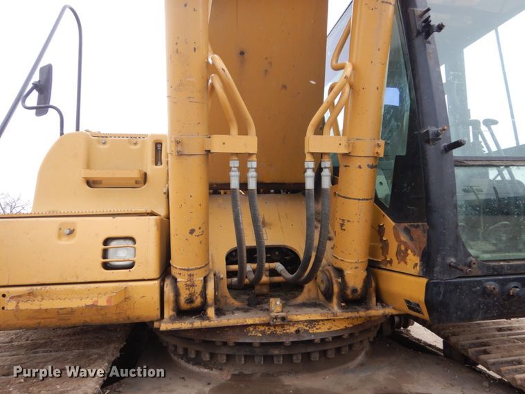 image for item EC9235 2005 Caterpillar 330C L excavator