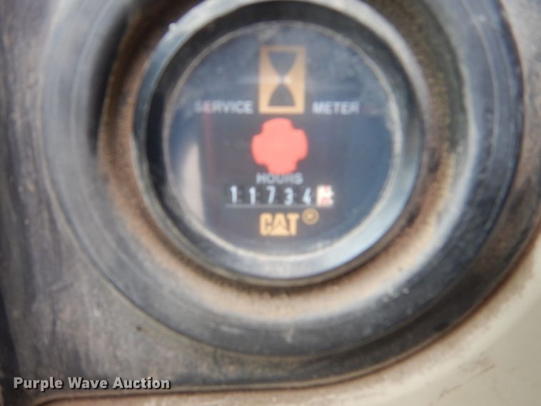 image for item EC9235 2005 Caterpillar 330C L excavator