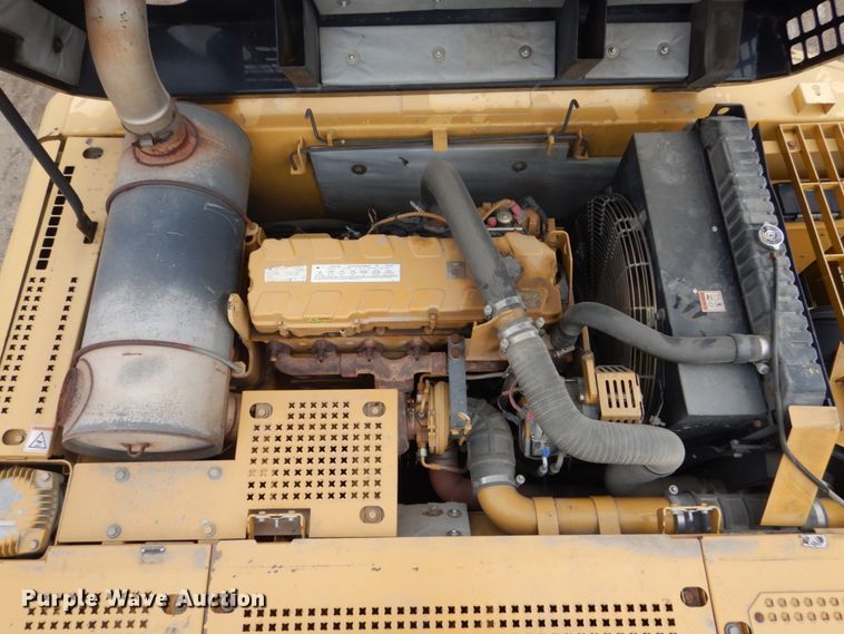 image for item EC9235 2005 Caterpillar 330C L excavator
