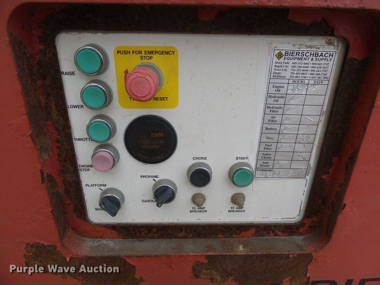 image for item EF9605 2007 Mec 3772RT scissor lift