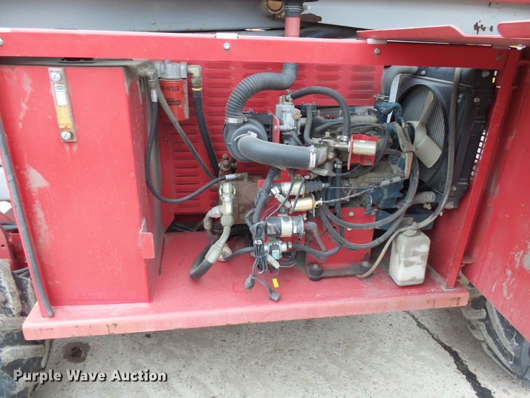 image for item EF9605 2007 Mec 3772RT scissor lift