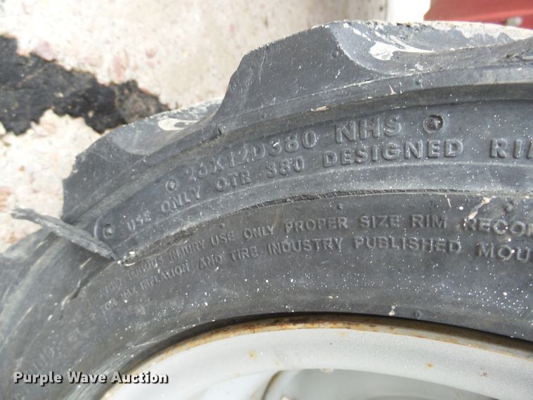 image for item EF9605 2007 Mec 3772RT scissor lift