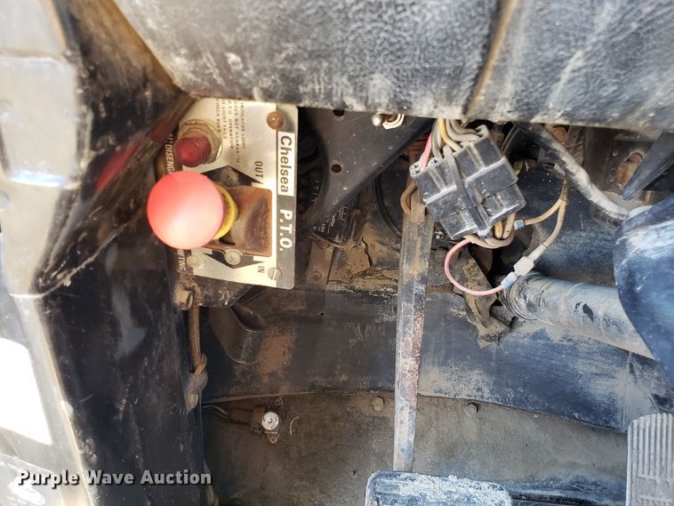 image for item ET9992 1985 Mack RS686LS dump truck