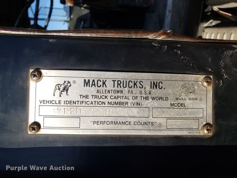 image for item ET9992 1985 Mack RS686LS dump truck