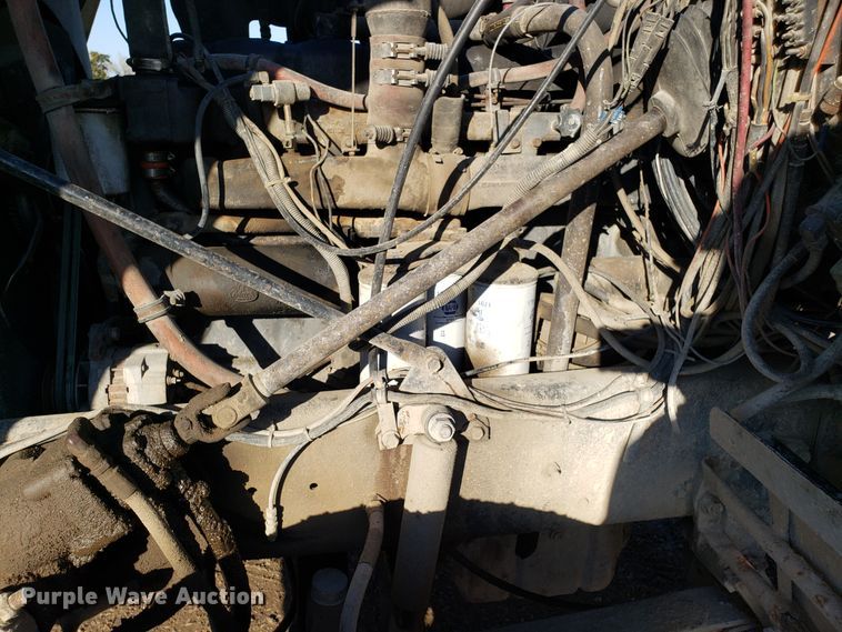 image for item ET9992 1985 Mack RS686LS dump truck