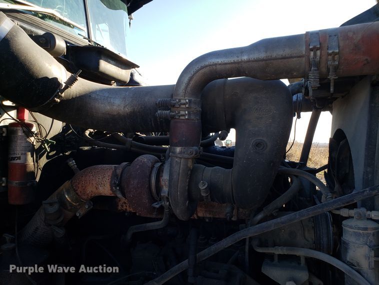 image for item ET9992 1985 Mack RS686LS dump truck