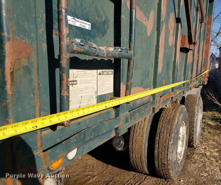 image for item ET9992 1985 Mack RS686LS dump truck