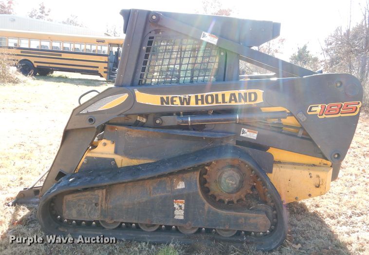 image for item EY9357 2006 New Holland C185 skid steer