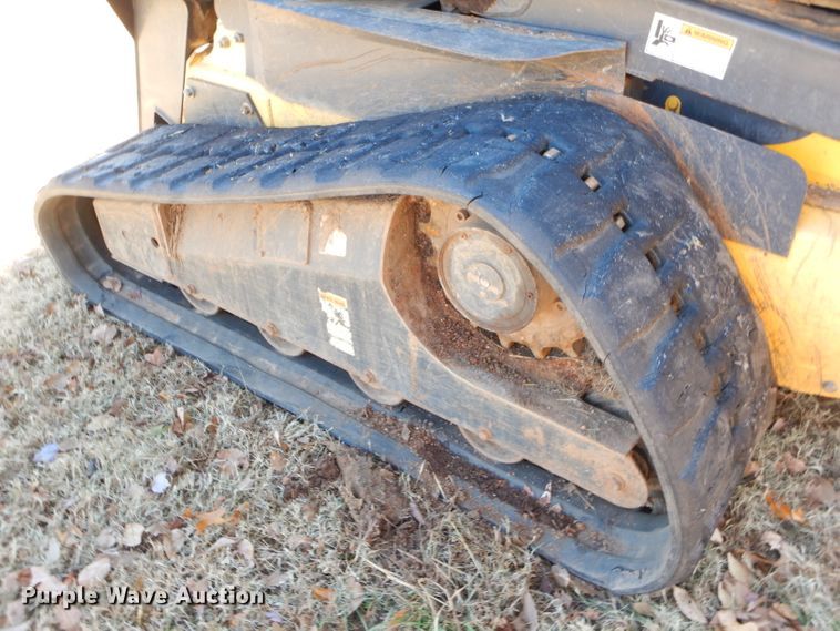 image for item EY9357 2006 New Holland C185 skid steer