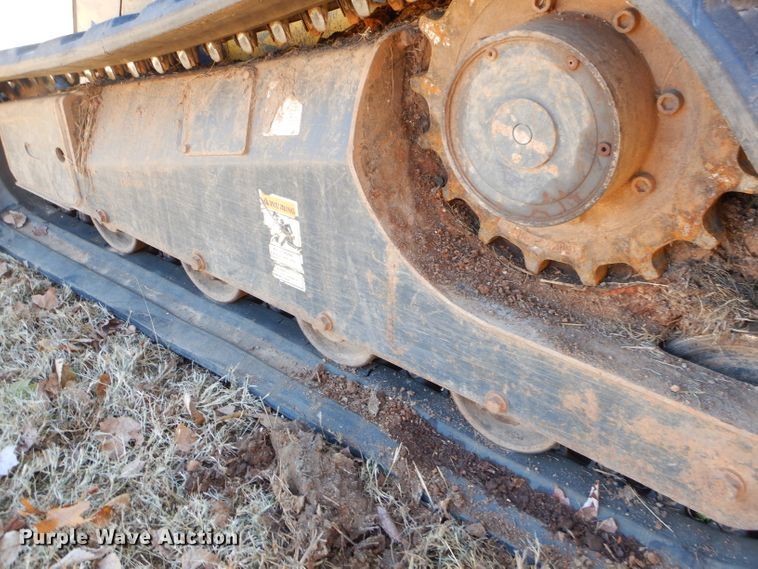 image for item EY9357 2006 New Holland C185 skid steer