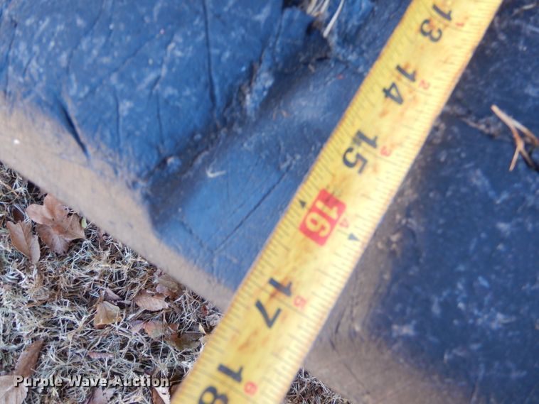 image for item EY9357 2006 New Holland C185 skid steer