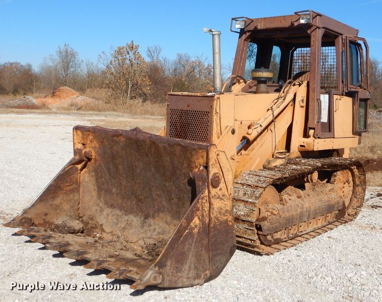 image for item EY9361 1988 Case 1155E track loader
