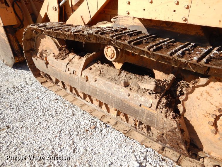 image for item EY9361 1988 Case 1155E track loader