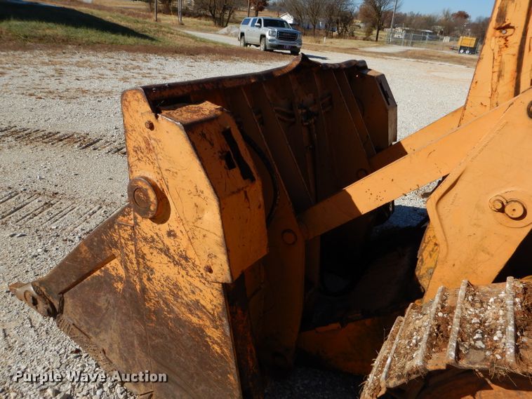 image for item EY9361 1988 Case 1155E track loader