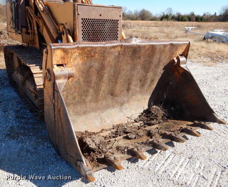 image for item EY9361 1988 Case 1155E track loader