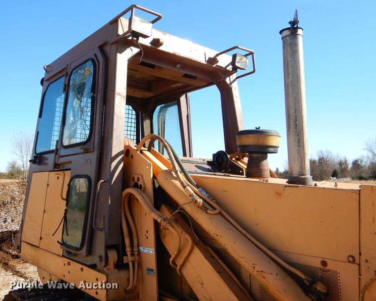 image for item EY9361 1988 Case 1155E track loader