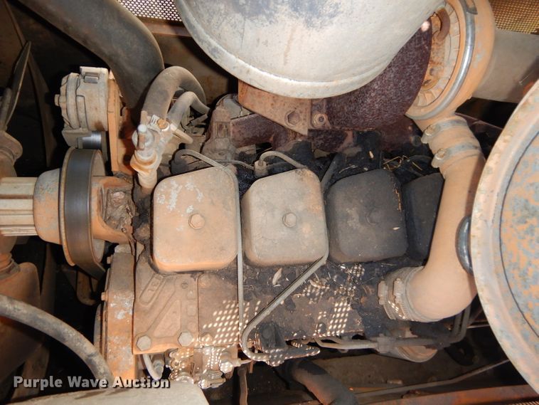 image for item EY9361 1988 Case 1155E track loader