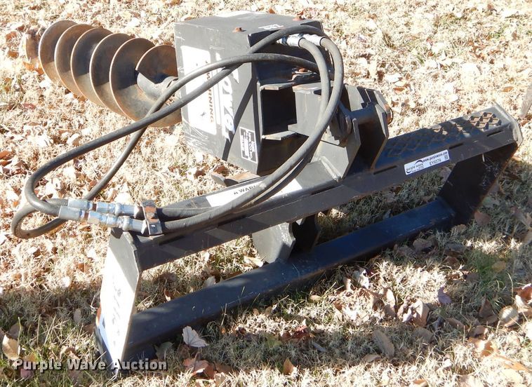 image for item EY9374 Lowe 750 Classic skid steer auger