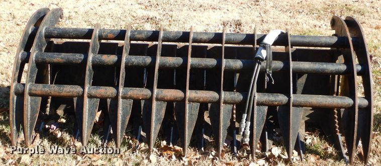 image for item EY9376 7'W skid steer grapple bucket