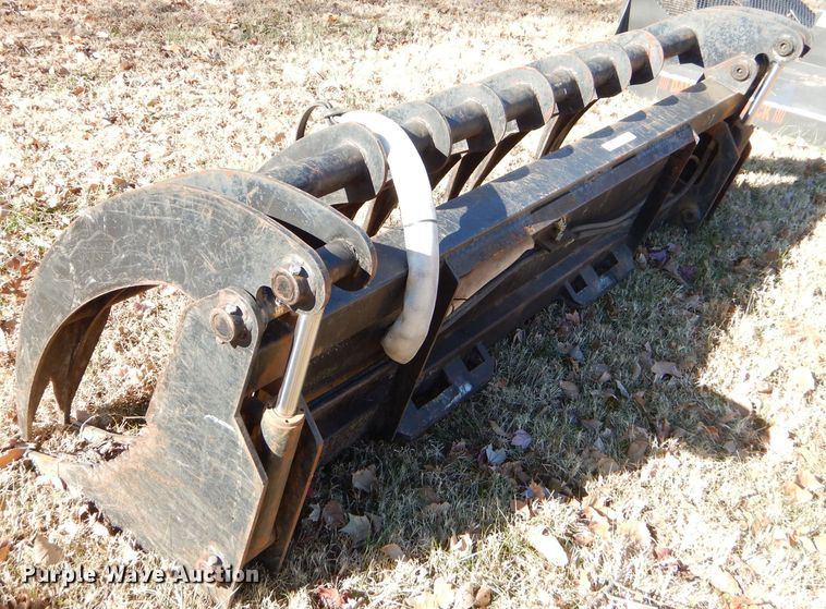 image for item EY9376 7'W skid steer grapple bucket