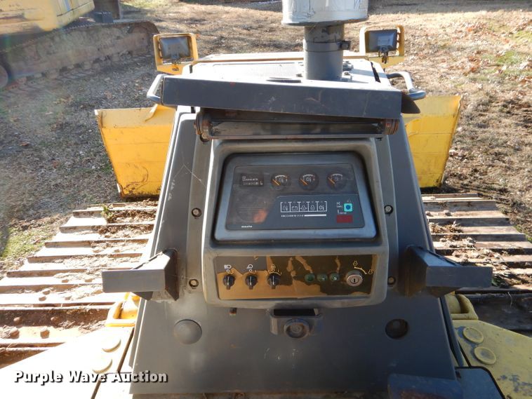 image for item EY9377 2003 Komatsu D61PX-12 dozer