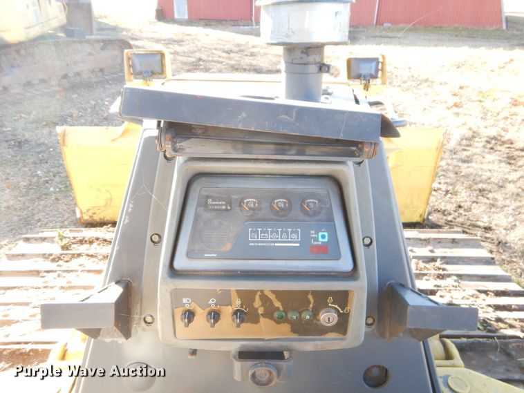 image for item EY9377 2003 Komatsu D61PX-12 dozer