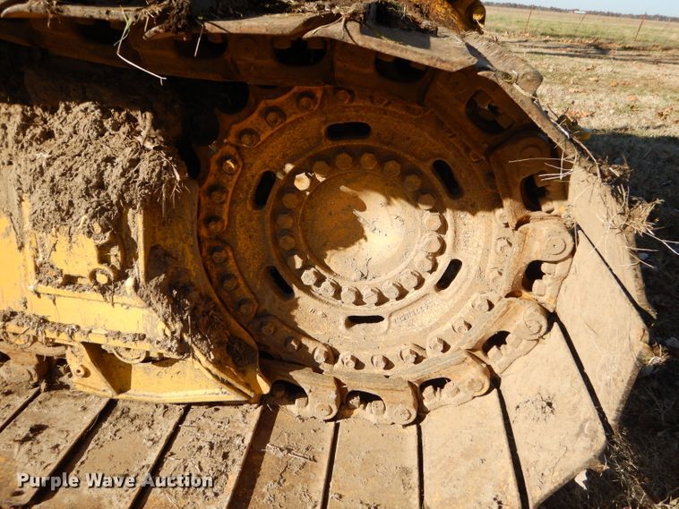image for item EY9377 2003 Komatsu D61PX-12 dozer