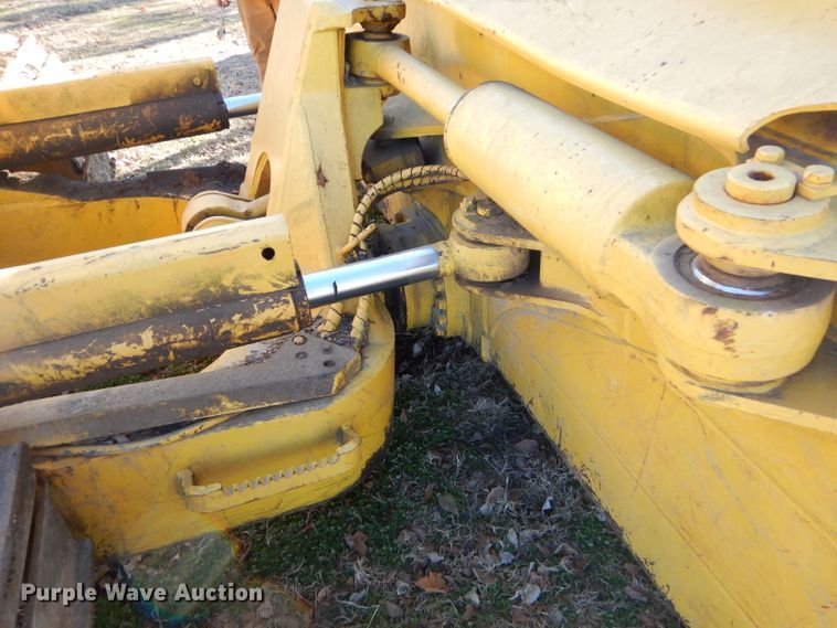 image for item EY9377 2003 Komatsu D61PX-12 dozer