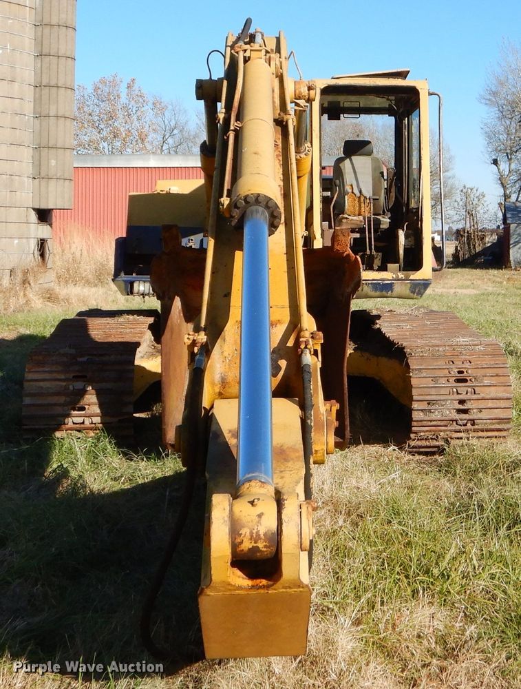 image for item EY9378 1984 Komatsu PC220LC excavator