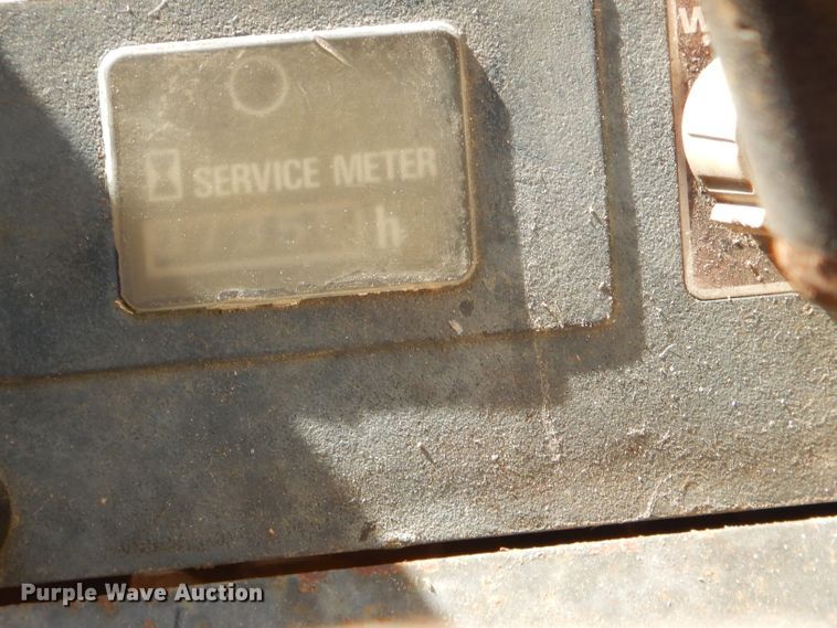 image for item EY9378 1984 Komatsu PC220LC excavator