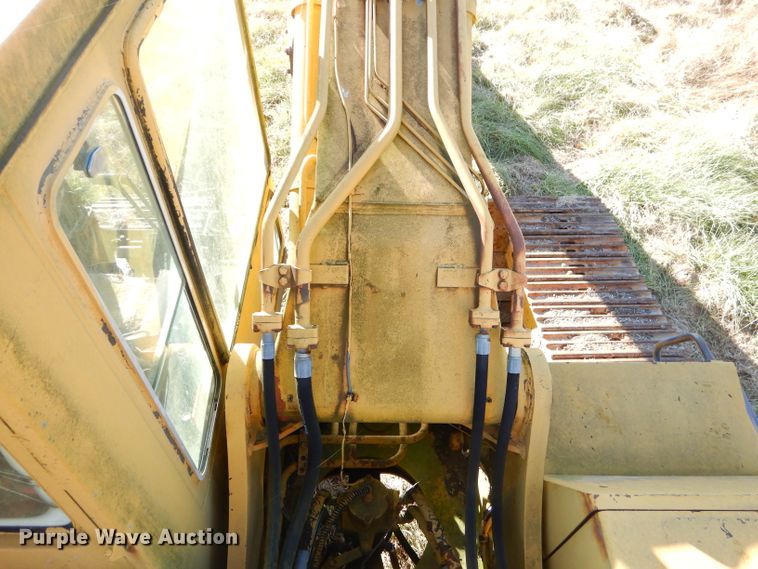 image for item EY9378 1984 Komatsu PC220LC excavator