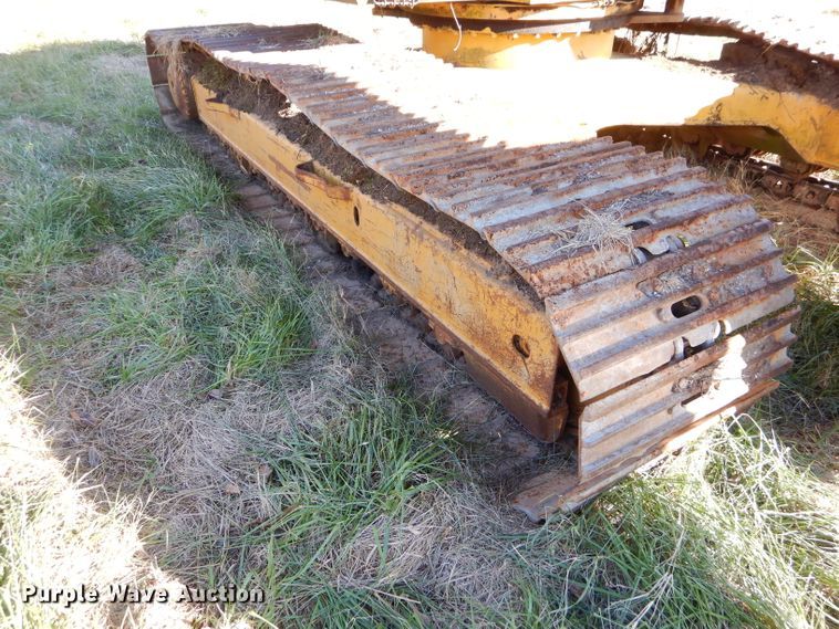 image for item EY9378 1984 Komatsu PC220LC excavator