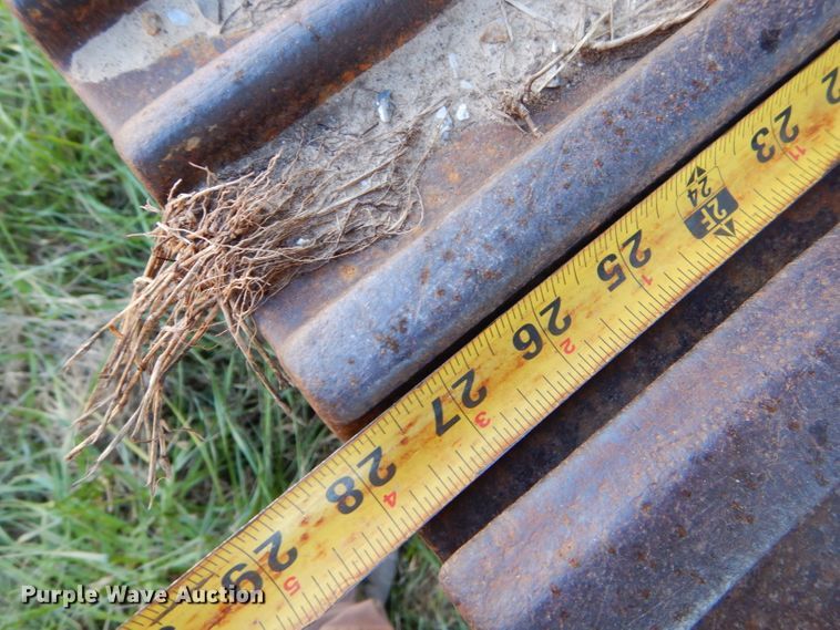 image for item EY9378 1984 Komatsu PC220LC excavator