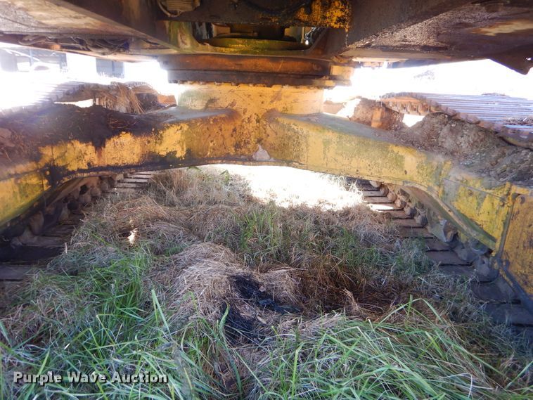 image for item EY9378 1984 Komatsu PC220LC excavator