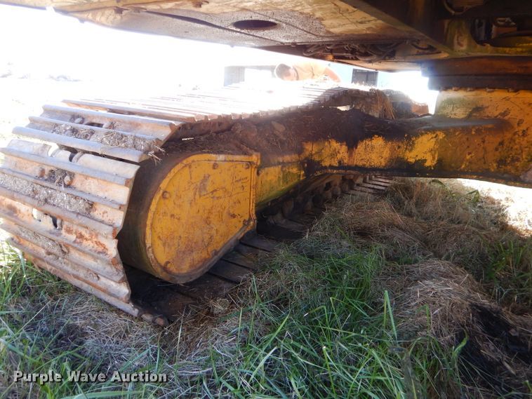 image for item EY9378 1984 Komatsu PC220LC excavator