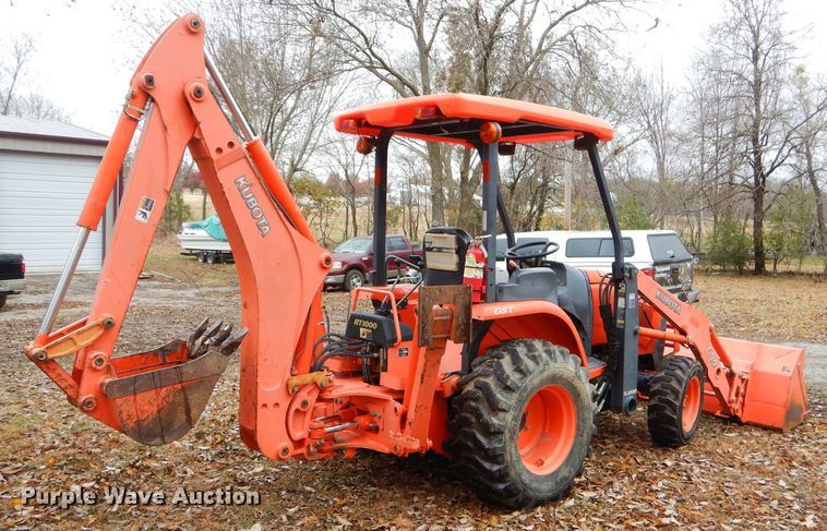 image for item FA9853 2006 Kubota L39 backhoe