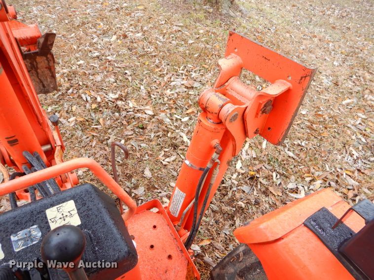 image for item FA9853 2006 Kubota L39 backhoe