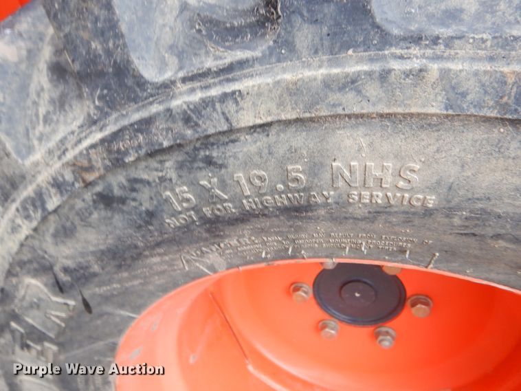 image for item FA9853 2006 Kubota L39 backhoe