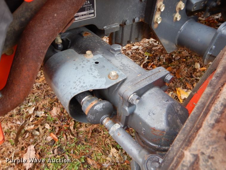 image for item FA9853 2006 Kubota L39 backhoe