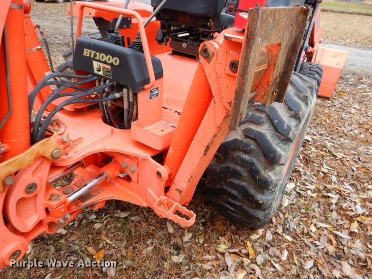 image for item FA9853 2006 Kubota L39 backhoe