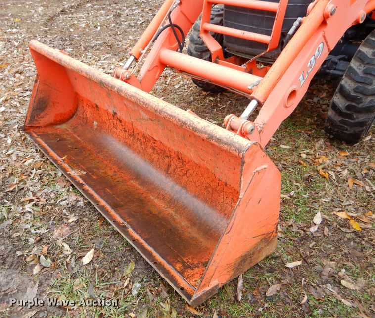 image for item FA9853 2006 Kubota L39 backhoe