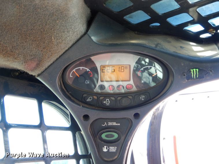 image for item FA9854 2014 Bobcat T870 skid steer