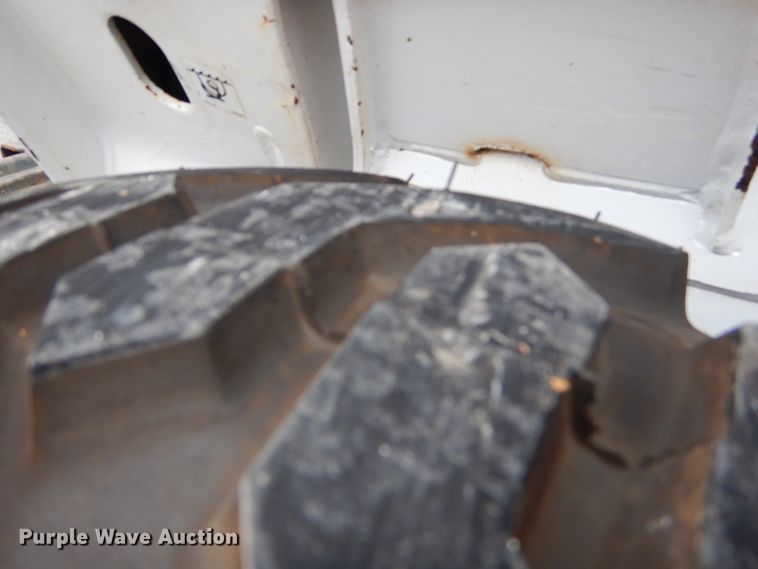 image for item FA9903 2014 Bobcat S530 skid steer