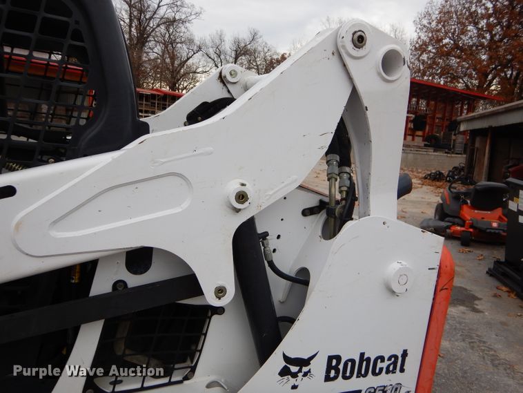 image for item FA9903 2014 Bobcat S530 skid steer