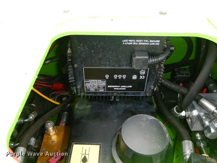 image for item FA9904 Nifty Lift SD34T boom lift